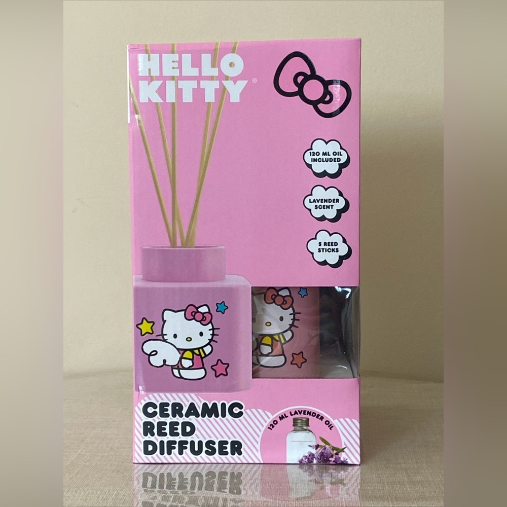 Hello Kitty Ceramic Lavender Reed Diffuser 120 mL - Picture 1 of 9